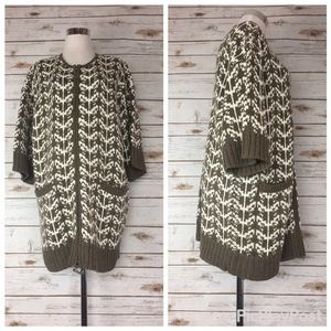 Chico's Long Cardigan Sweater With Pockets